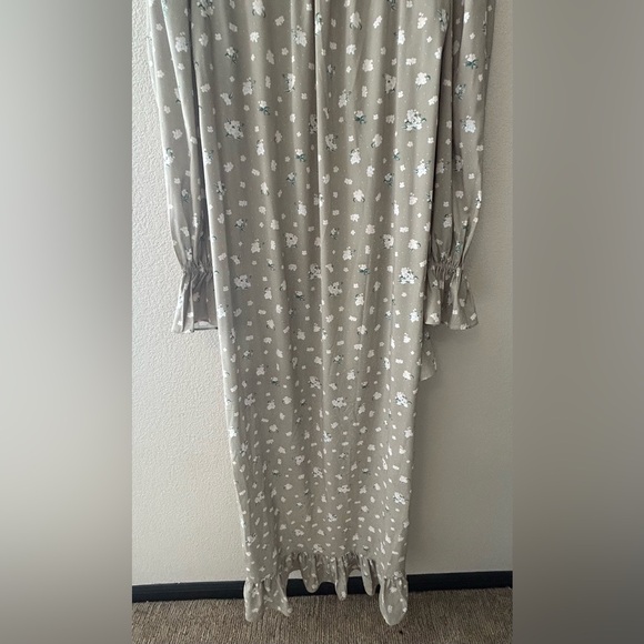 WeWoreWhat High Low Polka Dot Floral Dress Flowy Size Medium NWOT Fairycore - Picture 8 of 8